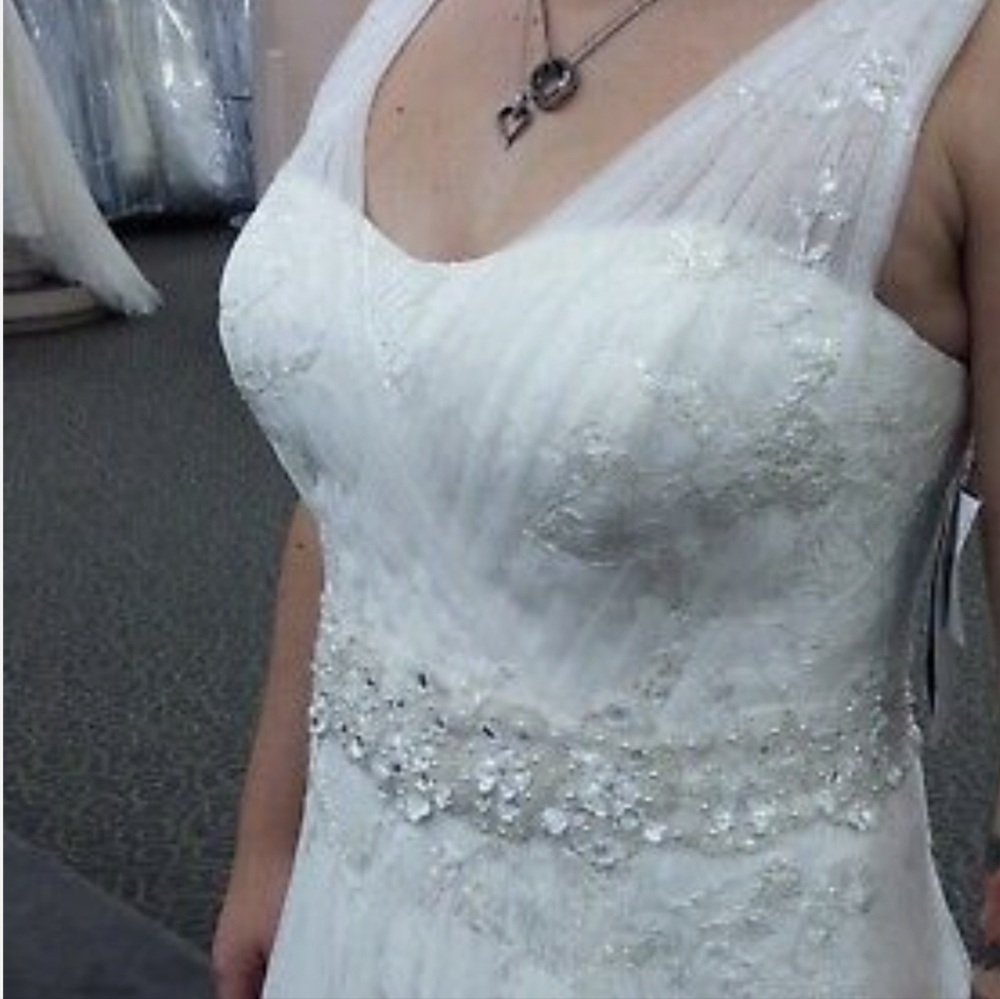 Oleg Cassini wedding gown . Ivory CWG530 Davids Bridal A-line